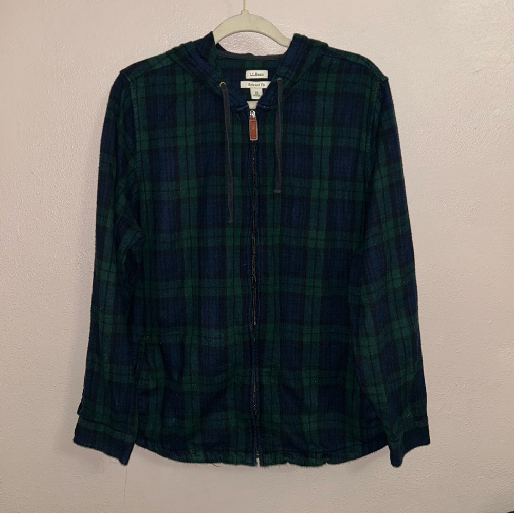 L.L.Bean Navy and Green flannel Plaid Relaxed-Fit zip up Hoodie